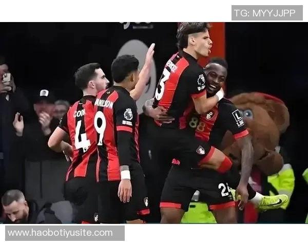 恩里克赞英超水平高阿森纳实力强劲领跑联赛与欧冠