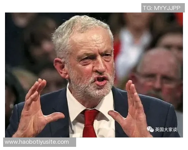 阿贾克斯与西蒙尼斯谈判进行中或将迎来新帅变动 阿贾克斯与西蒙尼斯谈判进行中或将迎来新帅变动