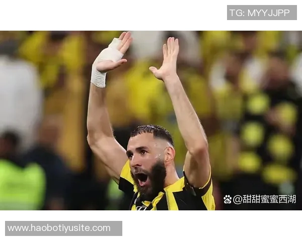 本泽马称赞齐达内执教能力并强调沙特联赛对顶级球员的需求